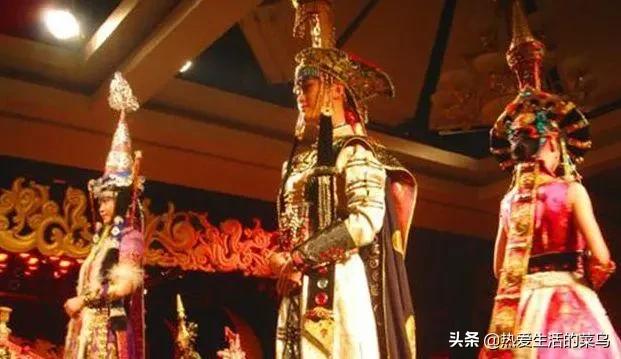 成吉思汗死后他的妃子归谁了,成吉思汗死后的老婆嫁谁