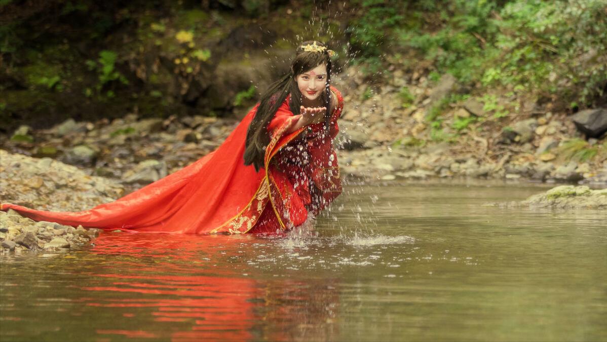 汉王朝奠定了坚实的基础,为大秦奠定万世之基