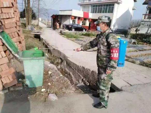 在战“疫”中迎接大考，陕西省军区官兵不辱使命