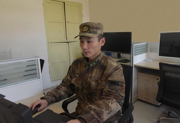 我守边防、你战一线，疫情时期的“贤伉俪”