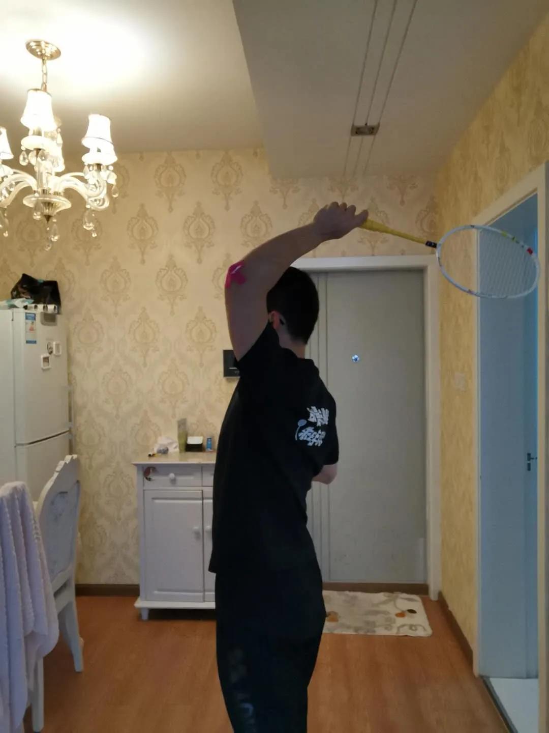 学会这个动作传球零失误,学会这个招式让你快攻只想单打