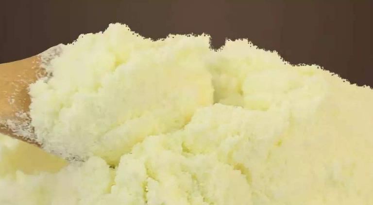 奶粉味道越香甜越好吗,奶粉越细腻越好还是越粗糙越好