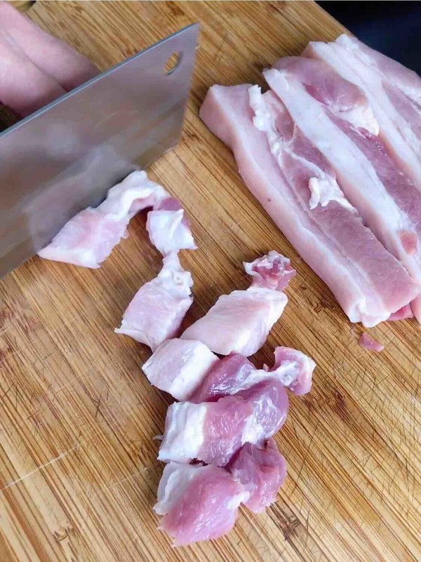 大厨教你红烧肉的正宗做法不焯水,教你个红烧肉最简单做法软烂入味