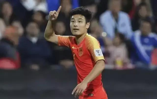 国足武磊伤势好转了吗,武磊左肩伤势如何