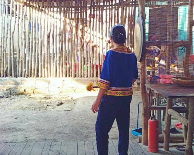 古寨、夕阳、界碑、待嫁的壮族姑娘，广西，原来这么美