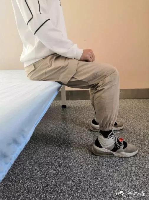 髌骨习惯性脱位手术多少钱,髌骨习惯性脱位韧带重建术