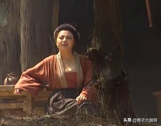 电视剧不敢演：武松咬了一嘴阴毛，才发现孙二娘的包子是人肉馅的