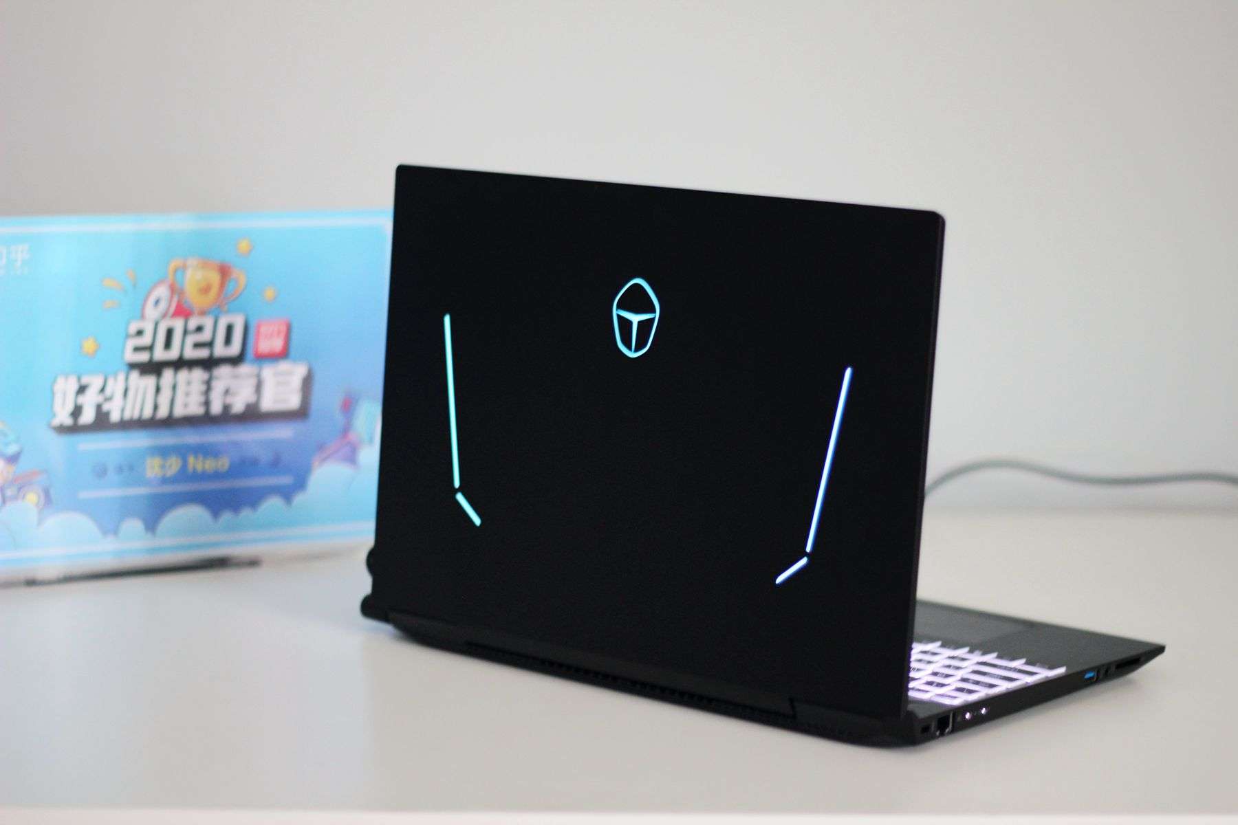 雷神911pro钛空2代游戏本,雷神911air游戏测评1050ti