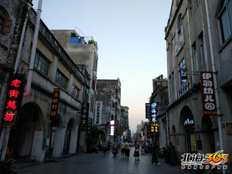 微缩达人施紫丽，她把北海老街“变”成国礼