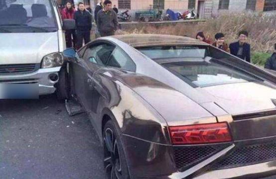 三者险买100万还是200万是赔谁的,三者险是买50万的好还是100万的好