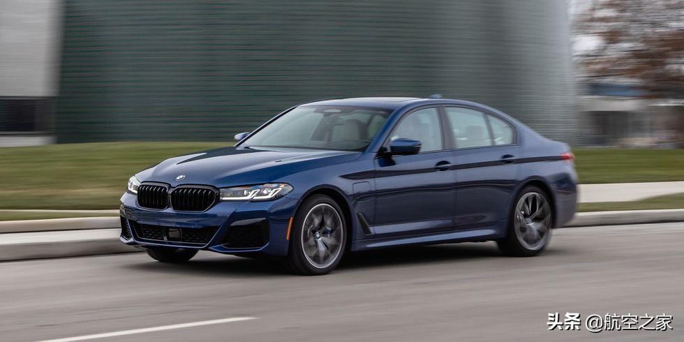 BBA豪华C级车中国销冠的宝马5系，为啥在美国车媒中排第三？