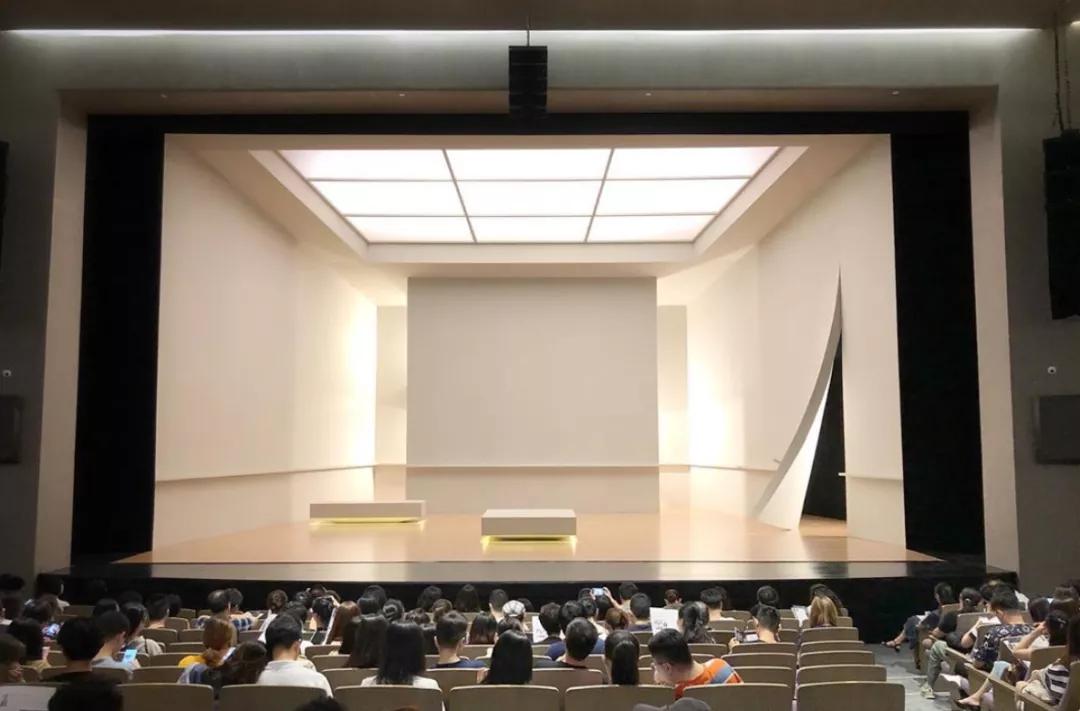 上海最值得逛的街是哪一条,上海最值得逛吃的马路