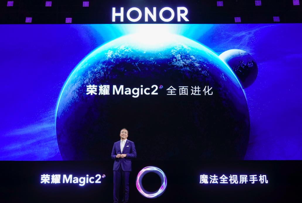泰国留学生寒假受邀代购荣耀Magic2，为何小米、OV没这待遇？