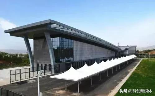 各个皆风景！红凤巢玉如意……吸睛的二青会场馆