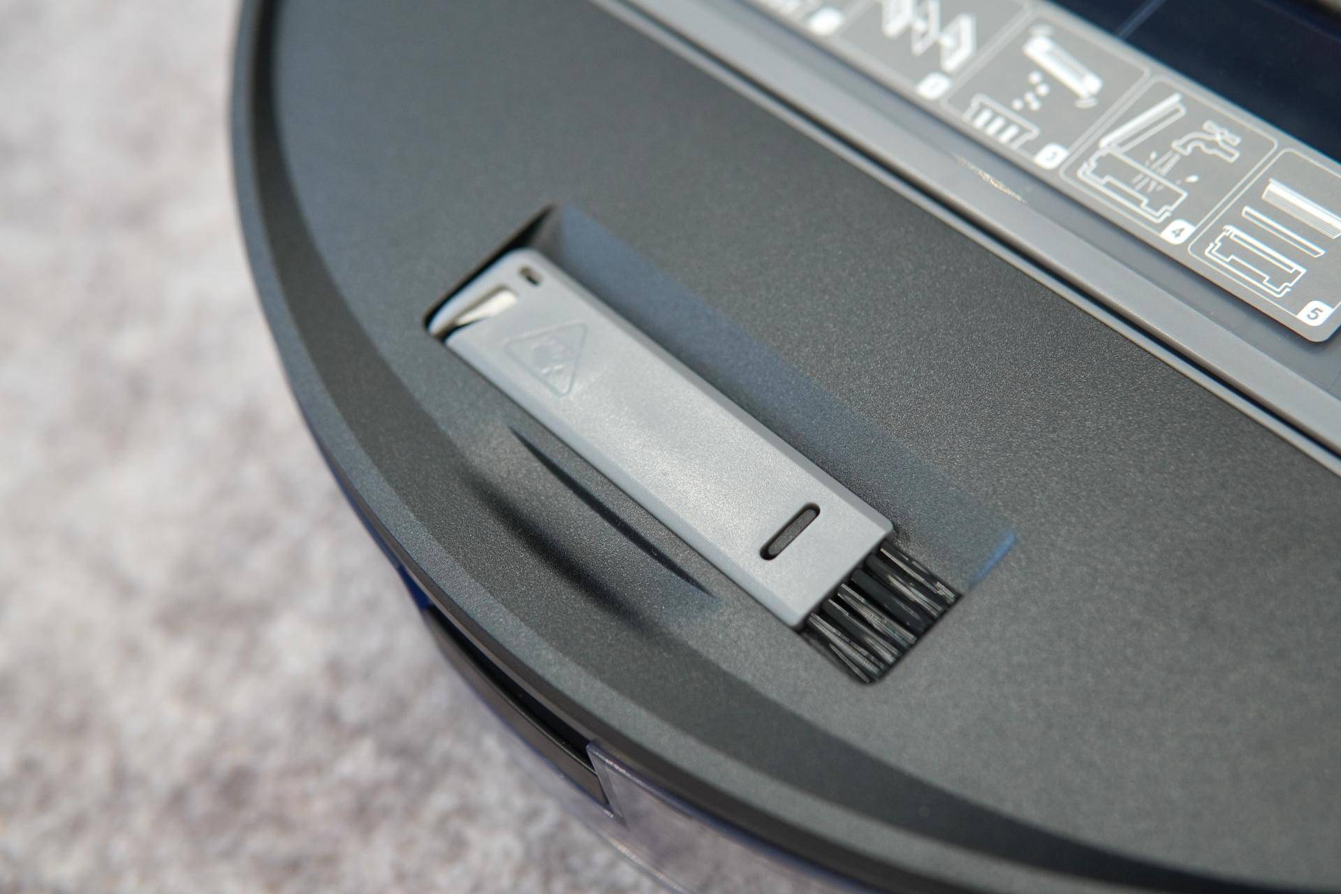 能扫能拖还能除菌?科沃斯地宝DEEBOTN8PRO评测