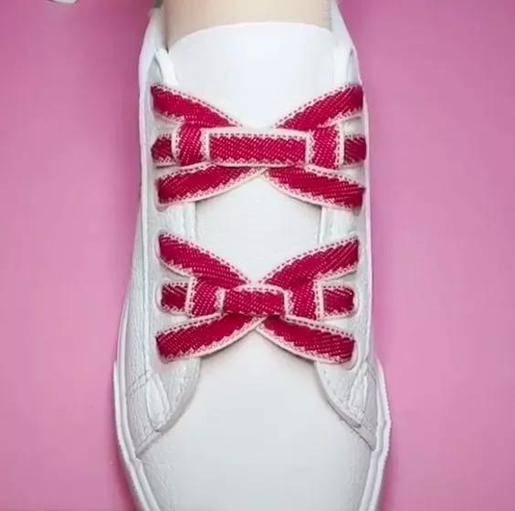 adidasozweego花式鞋带系法,几十种系鞋带的方法