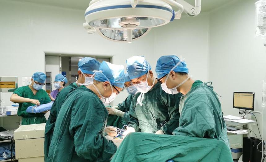 男子吃饺子腹痛,吃冷饺子后腹痛