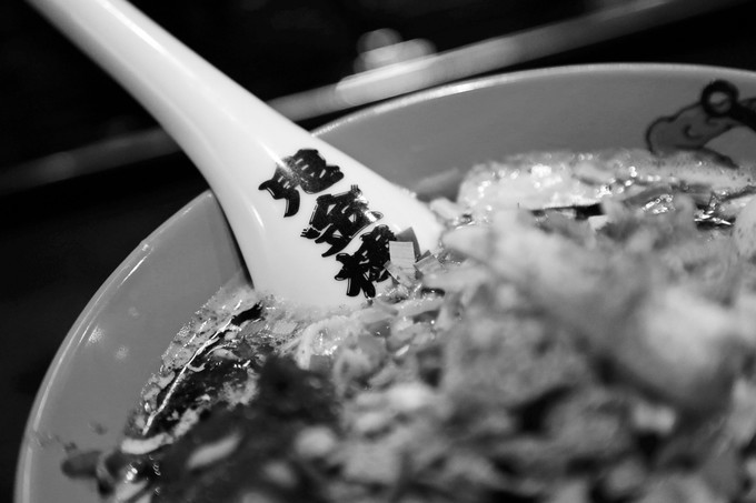 岛上微光－用一年穿过日本的冬与夏