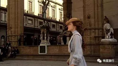 跟着赫本去旅行,奥黛丽赫本罗马假日的绝美镜头
