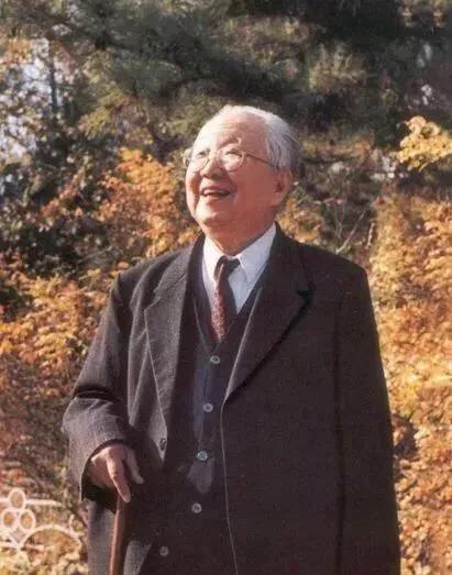 启功字好不好,启功的字真的不怎么样