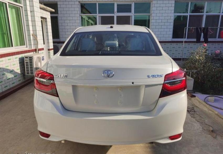 丰田威驰1.58万公里更换变速箱,丰田威驰自动挡落地价格是多少