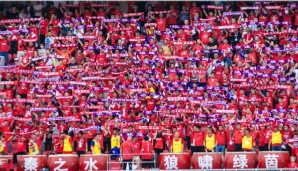 人和放弃保级希望，将创造三个纪录，两地球迷欢呼：终于等到你