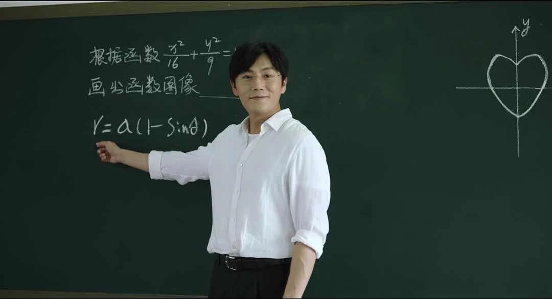 《隐秘的角落》里的中年人脸上都写着一句话：我太难了