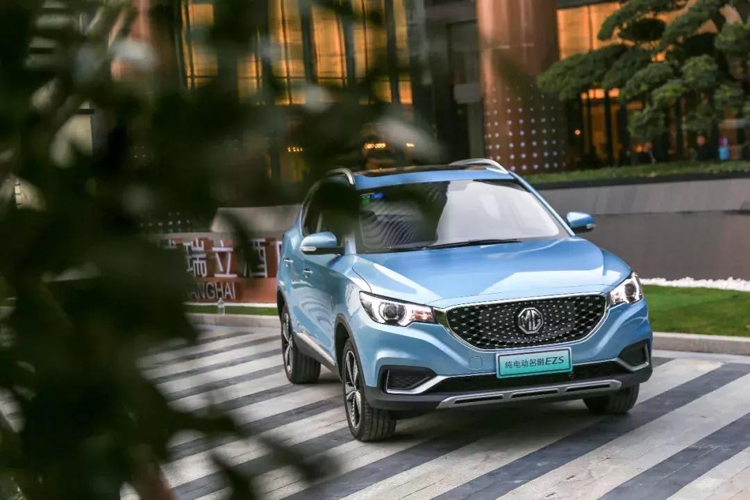 能开400km的纯电动小型suv,一款惊艳的纯电动suv