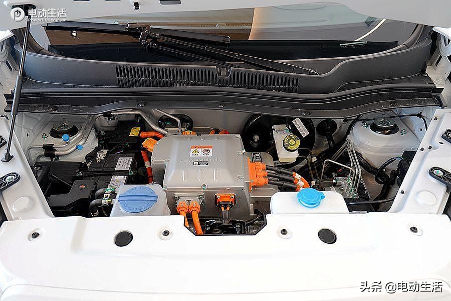 零跑t03历史低价,零跑t03官方权益