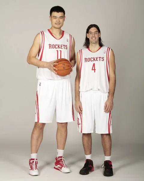 来了来了来了来了,来了来了他们真的来喽