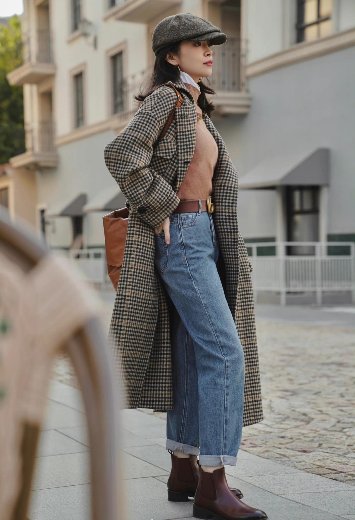 偏瘦的女人适合穿什么裤,胖女人春天穿什么样的裤显瘦