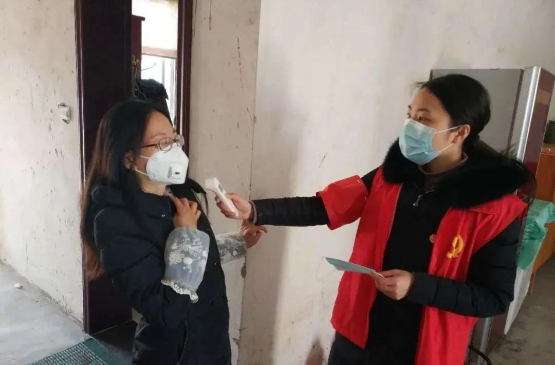 媒体关注丨滞留家乡，主动加入“*党**员先锋队”