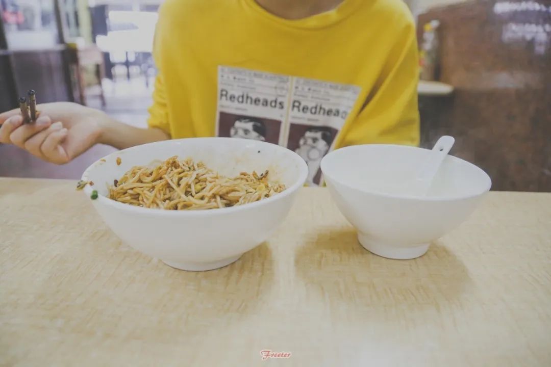 这碗粉说不上哪里好，但就是谁也替代不了...