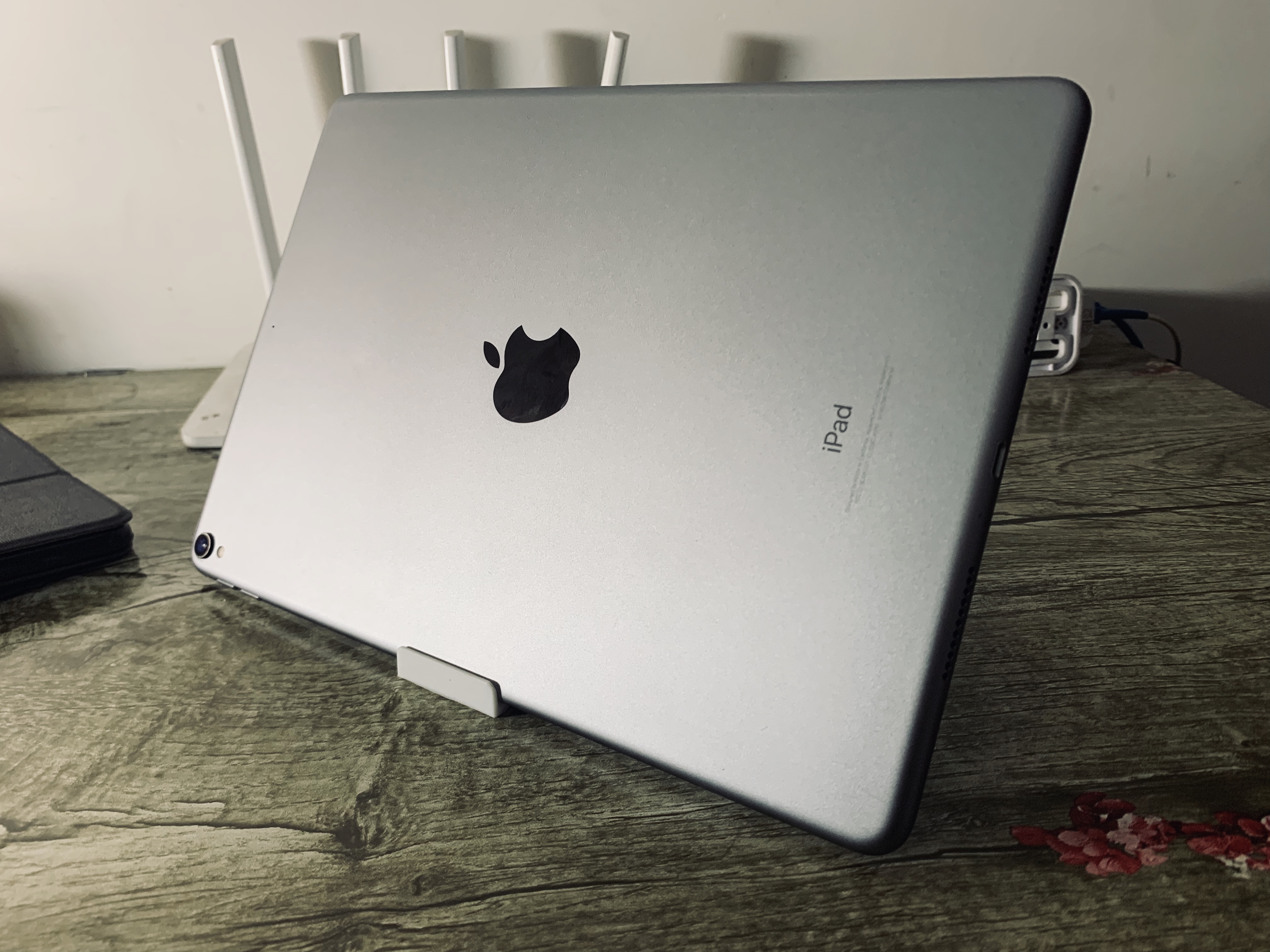 ipadpro10.5寸换电池,ipadpro10.5拆机