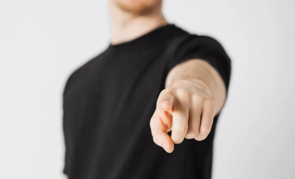 鍥犱负宸瘎琚墦,鍥犱负宸瘎琚墦鐨勪汉