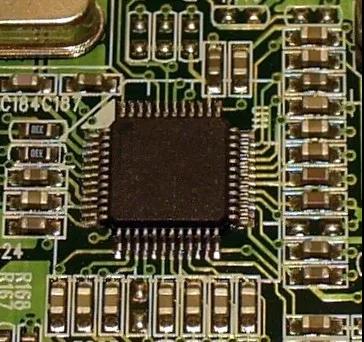 电机配超级电容,超级电容在电路中的应用