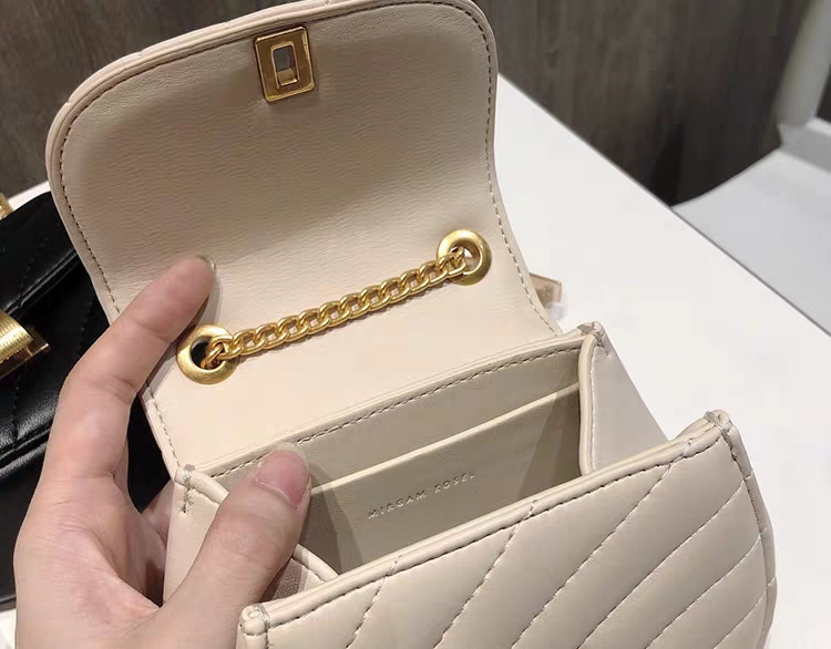 找15元至20元左右的平价小型包包,9个平价包包