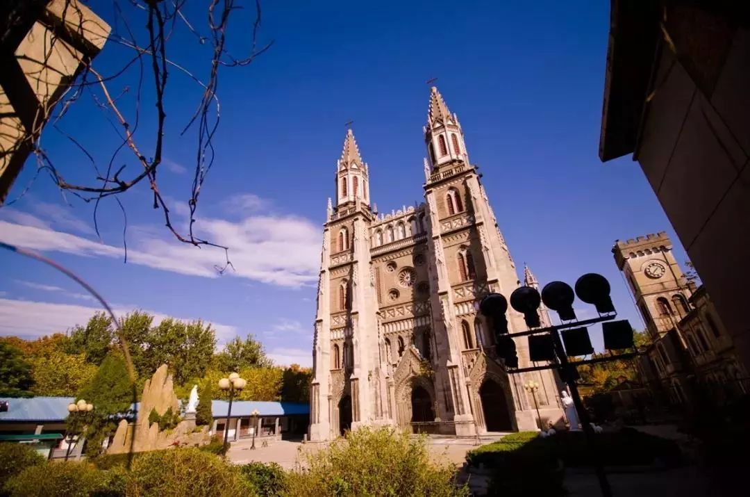 穿越旧时光，带你遇见山东的这些老建筑