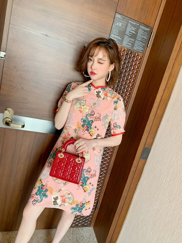 夏季裙装穿搭图集,清爽又时尚靓丽的裙装搭配