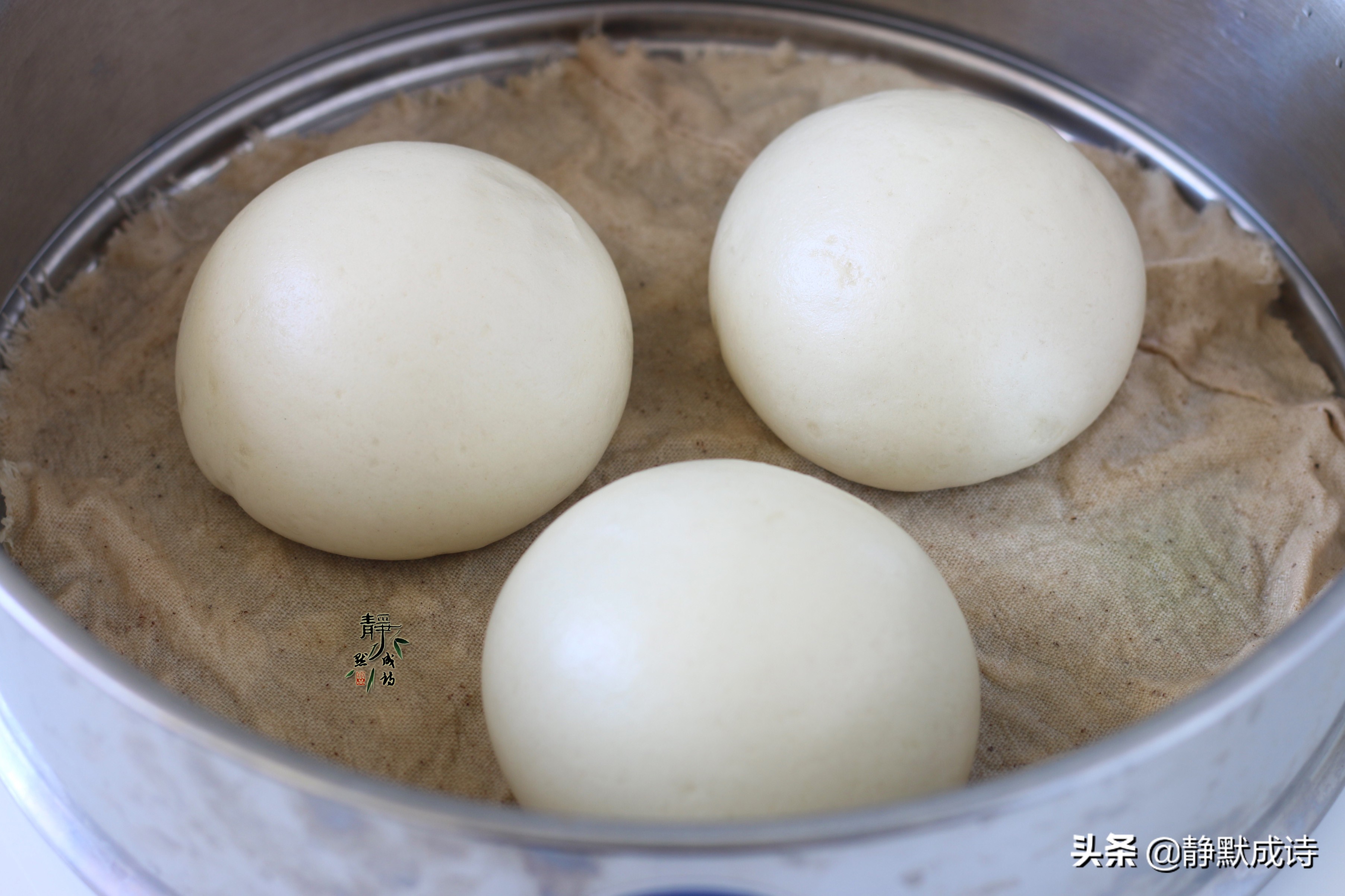 馒头怎么做才松软好吃视频教程,馒头如何做更好吃一招告诉你