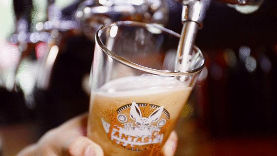 重庆第①家正版餐酒博物馆来了！1000+酒水，50+简餐，嗨翻16h