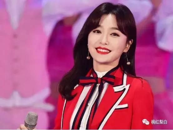 瘦身后的闫妮气场真不一般,闫妮林志玲