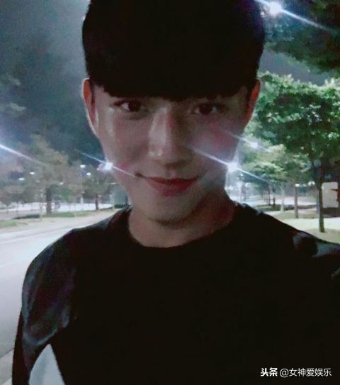 shinee金起范珉豪,shinee崔珉豪李泰民