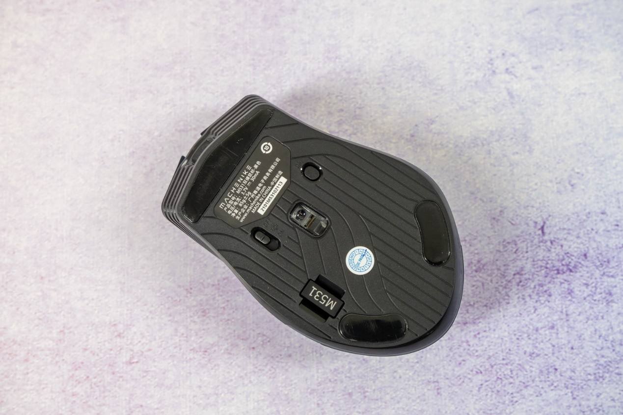 款款优秀，组合起来吃鸡更轻松，机械师游戏套装体验