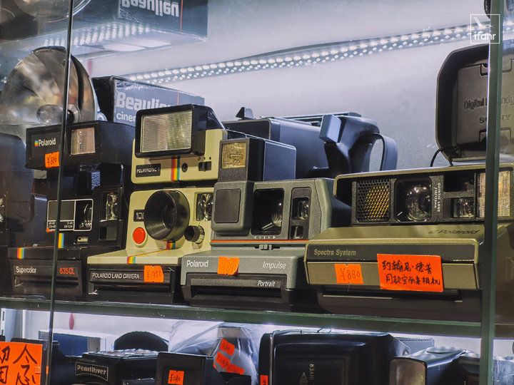 我在旧货市场淘了一天「电子垃圾」，这里是熟男的精神博物馆