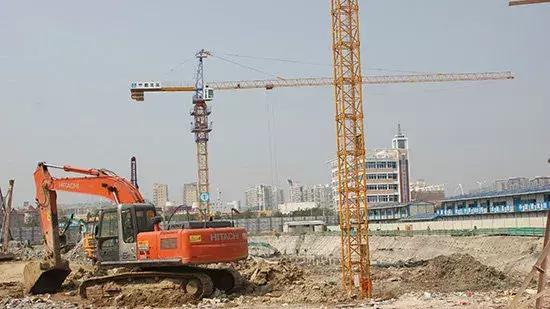 为什么二手挖机流行买大不买小,为什么网上卖的二手挖机那么便宜