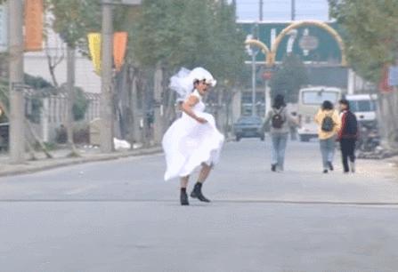 消失15年的万人迷又上热搜，这才是隐藏最深的女性教科书