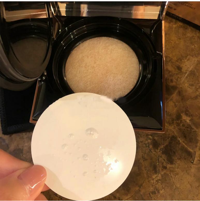 兰蔻菁纯气垫和香奈儿气垫哪个好,兰蔻气垫水润款