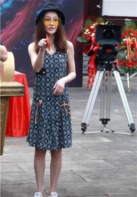 37岁的姚笛近照曝光面容憔悴,姚笛被出轨事件回顾