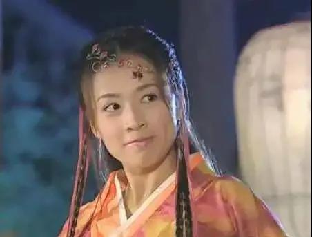 日赚数亿却直播哭穷，揭幕张庭、林瑞阳的商业帝国